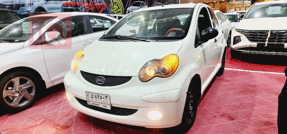 BYD F0